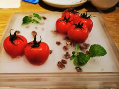 番茄脆菇沙拉-小大董·烤鸭(王府井apm店)