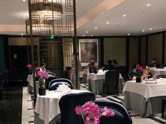 大堂-Yan Ting 宴庭中餐厅(上海静安瑞吉酒店)
