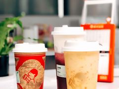 -喜茶(杭州滨江宝龙店)