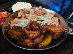 韩式炸鸡-MI WU FACTORY米屋美食工厂餐厅(绿地店)
