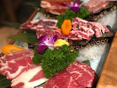 -明洞阿姨·韩式酱蟹烤肉·创意料理(三元桥店)