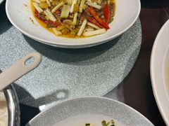 -万重锦·人文川菜馆(骡马市店)