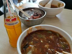 -邢老三肉丸胡辣汤腊牛肉夹馍(华阴分店)