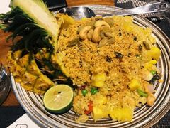 泰国金牌菠萝炒饭-象神泰国菜