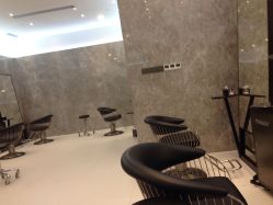 -TONI&GUY