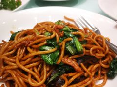 上海粗炒面-新吉士·上海菜(浦东LCM置汇旭辉店)