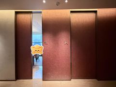 -罗宾斯牛排馆(重庆丽晶酒店)