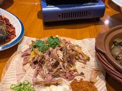 -有红鸡毛店·川菜(建设路店)