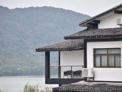 -南北湖湖光山居度假酒店