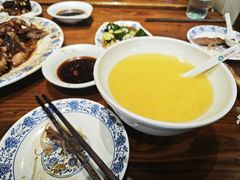 -老天桥酱肉烧饼夹肘子(天桥店)