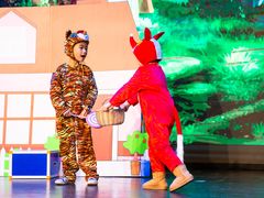 -蓝话筒·少儿成人演讲口才·主持朗诵·戏剧表演(大华第一坊店)