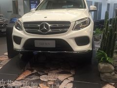 -奔驰上海利星(七宝店)