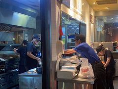 -The Habit Burger Grill 哈比特汉堡(复兴soho店)