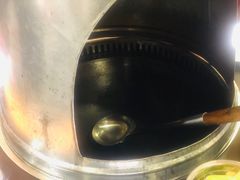 -地锅公社·现炒地锅鸡·地锅鱼·夜宵(罗锦路店)