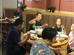 大堂-小饕荟雅安贡椒鱼鲜馆(广福桥店)