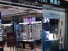 -LensCrafters亮视点(东方新天地店)