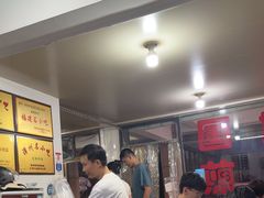 -建国蚵煎蚵面