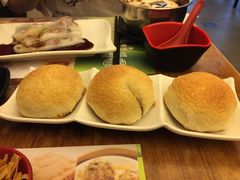 酥皮焗叉烧包-添好运点心专门店(深水埗店)