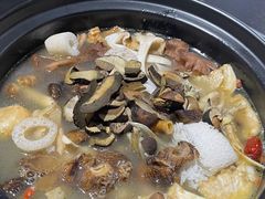 -野菌皇海景野生菌火锅(滨海大道店)