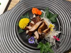 -本源食集 日式烧肉·炉端烧(东海缤纷店)
