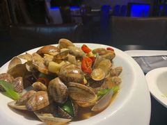 -西街夜油条·麻团包乌饭