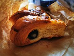 墨鱼肠丹麦面包-红宝石·鲜奶小方·海派西点房(丰庄店)