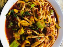 牛肉中辣炒米粉-玲玲米粉·新疆现炒米粉(大十字总店)