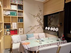 -梅间堂茶馆(绿地缤纷城店)