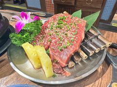 -明洞阿姨·韩式酱蟹烤肉·创意料理(三元桥店)