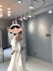 -衣贝姿婚纱礼服馆