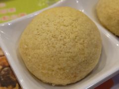 酥皮焗叉烧包-添好运点心专门店(中环IFC店)