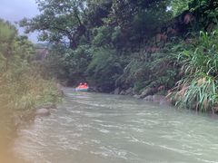 -仙山谷激浪漂流