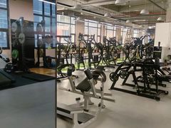 -岩顶健身(玄武店)