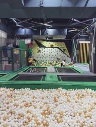 -反弹蹦床公园·亲子乐园·团建·派对(尚品奥莱店)