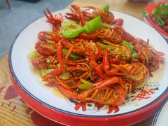-鲁小三·大骨自助(金山总店)