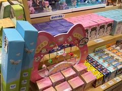 -猫的天空之城概念书店(杭州南宋御街店)