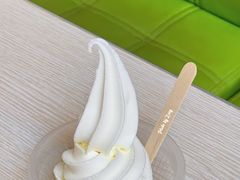 -小牛官鲜奶老冰糕(金广超市店)