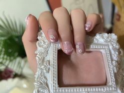 -馨儿·美甲美睫