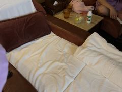 -爱乐国际温泉水疗会