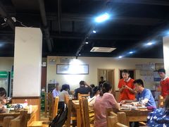大堂-崔义清鲁菜馆(大明湖店)