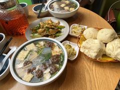 -金莹丸子汤清真(朝外SOHO店)