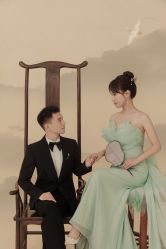 -雪中彩影婚纱摄影·微光艺术中心