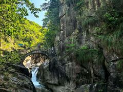 -鄣山大峡谷