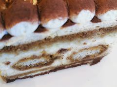 -星巴克臻选(盐城金鹰聚龙湖店)