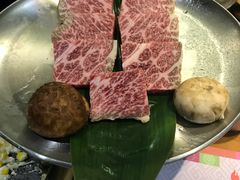 -老炉家木炭烤肉(长江国际店)