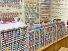 -鹏佳腾学生文创