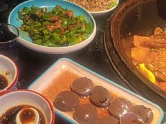 -鱼窝棚柴火铁锅炖(富山屯店)