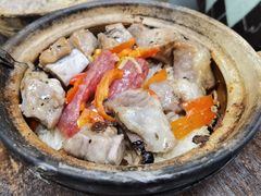 腊肠排骨煲仔饭-兴记菜馆