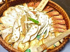 -蘑界·野生菌火锅(深业上城店)