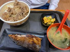 -食其家·牛丼咖喱(金桥太茂店)